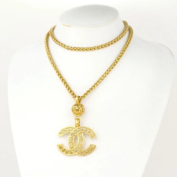 CHANEL CC Logos Filigree Ball Necklace 30" Gold Tone 95A Auth w/Box #24382 - Picture 3 of 10